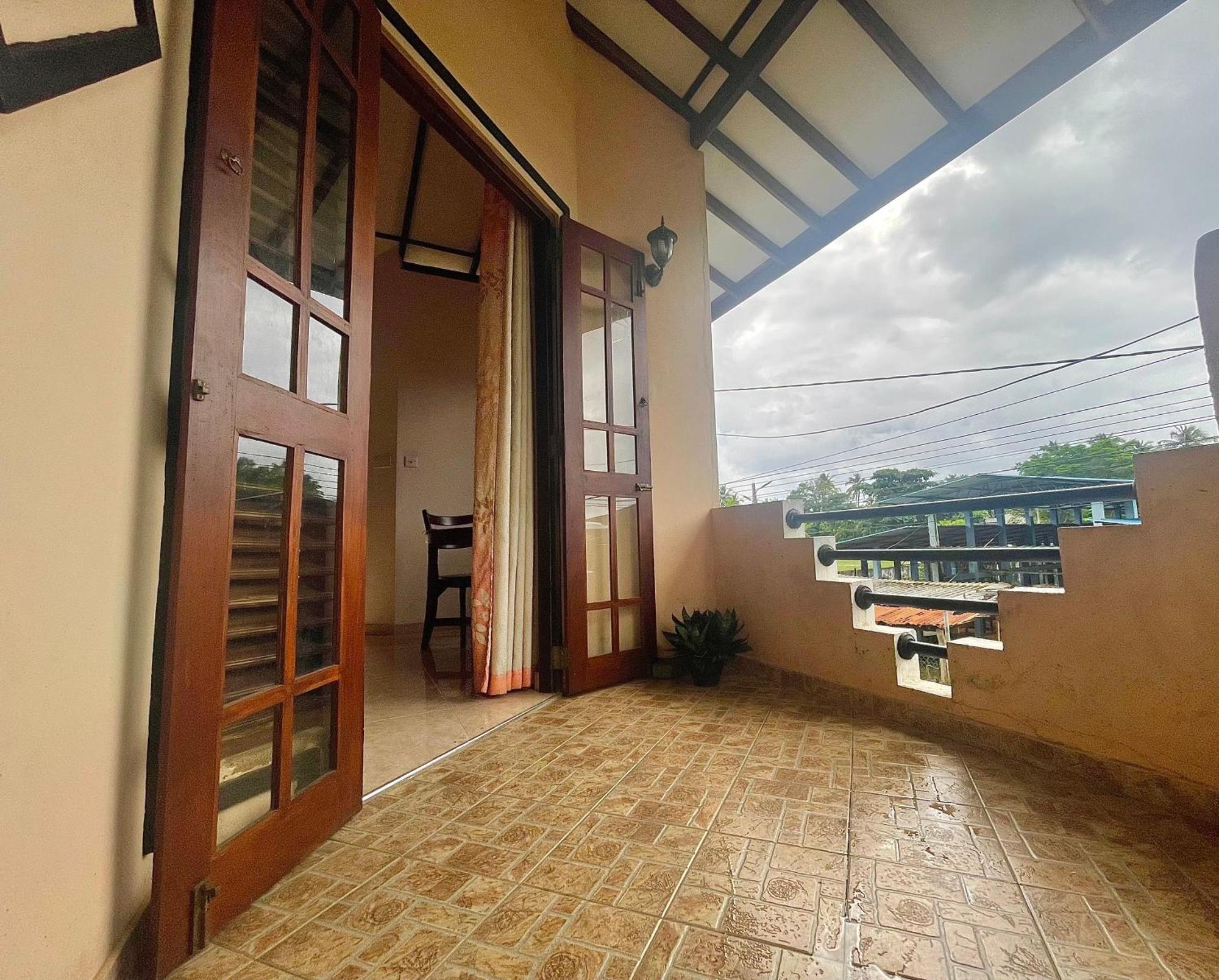 Cinnamon City ฮิกคาดูวา ภายนอก รูปภาพ